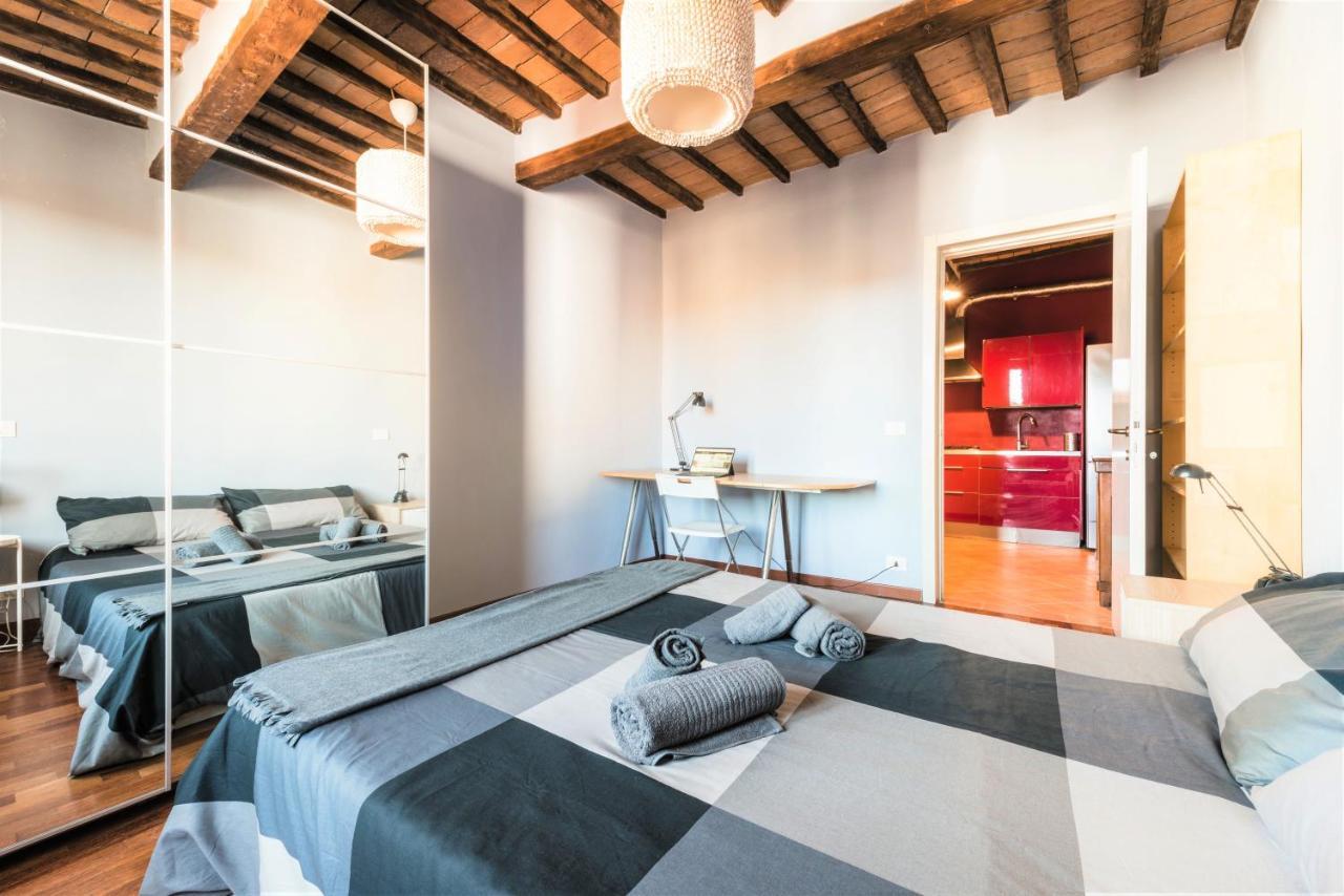 פיזה Hostly - La Pera Suite Apartment - 2 Bedrooms, Full Center מראה חיצוני תמונה